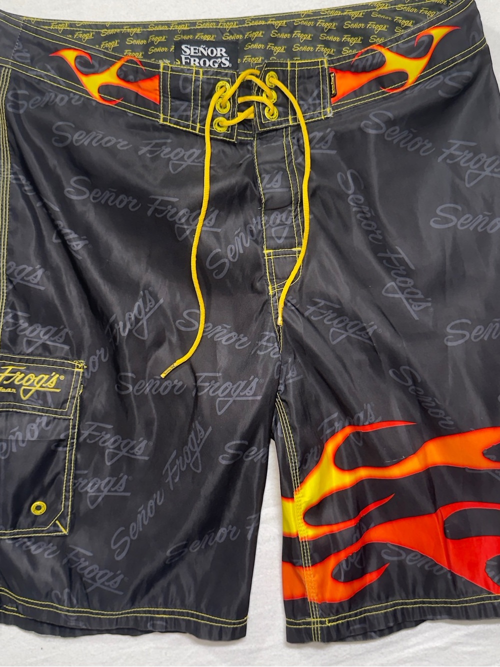 Y2K flame board shorts senor frogs - Picture 2 of 8